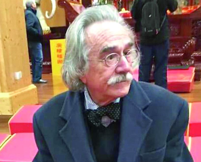 È morto Guido, il re del papillon. Medico e artista. Era il buonumore