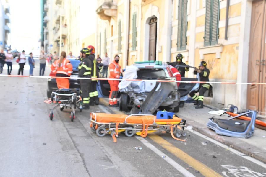 Violento scontro fra auto a Sassari: muore dopo 24 ore di agonia la 48enne di Nuoro, donati gli organi