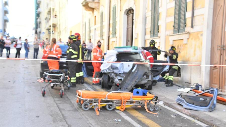 Violento scontro fra auto a Sassari: muore dopo 24 ore di agonia la 48enne di Nuoro, donati gli organi