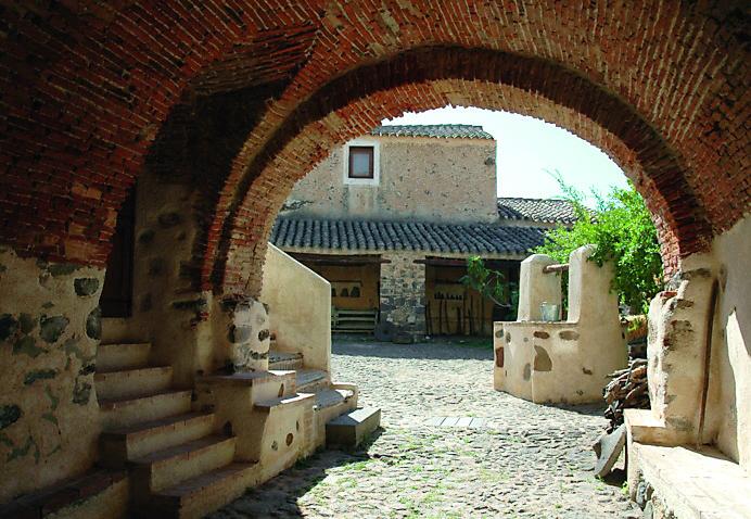 
	Il museo etnografico di Galtell&igrave;

