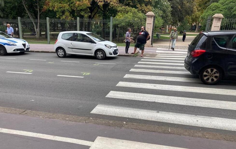 Incidenti in continuo aumento a Sassari: «Colpa di velocità e telefonini»