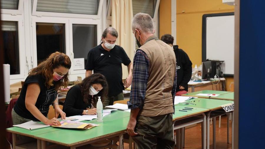 Modena Come sarebbe il consiglio comunale con i voti espressi per le politiche? Travaso tra Lega e Fdi