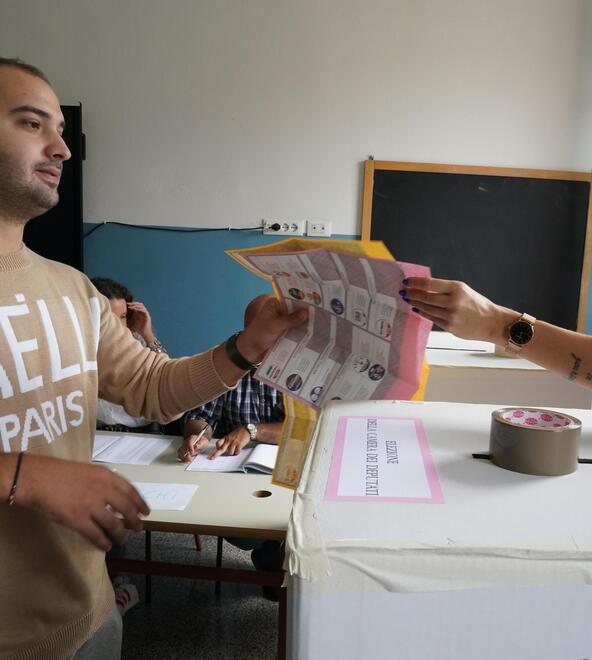 Elezioni, a Pisa lo scenario cambia segno: centrosinistra avanti di 10 punti 