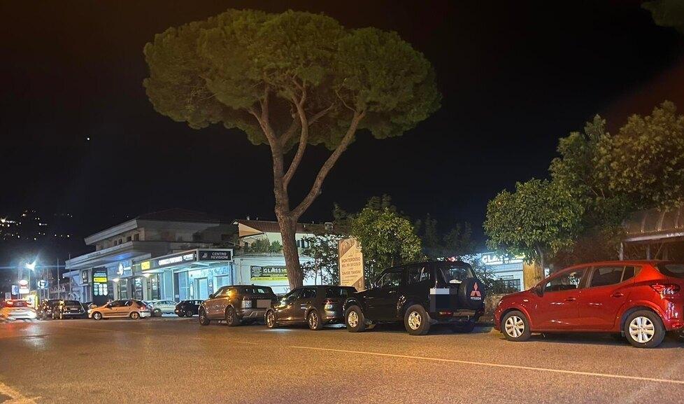 Cene di notte al Mc Donald’s di Massa e sull’Aurelia non si dorme più
