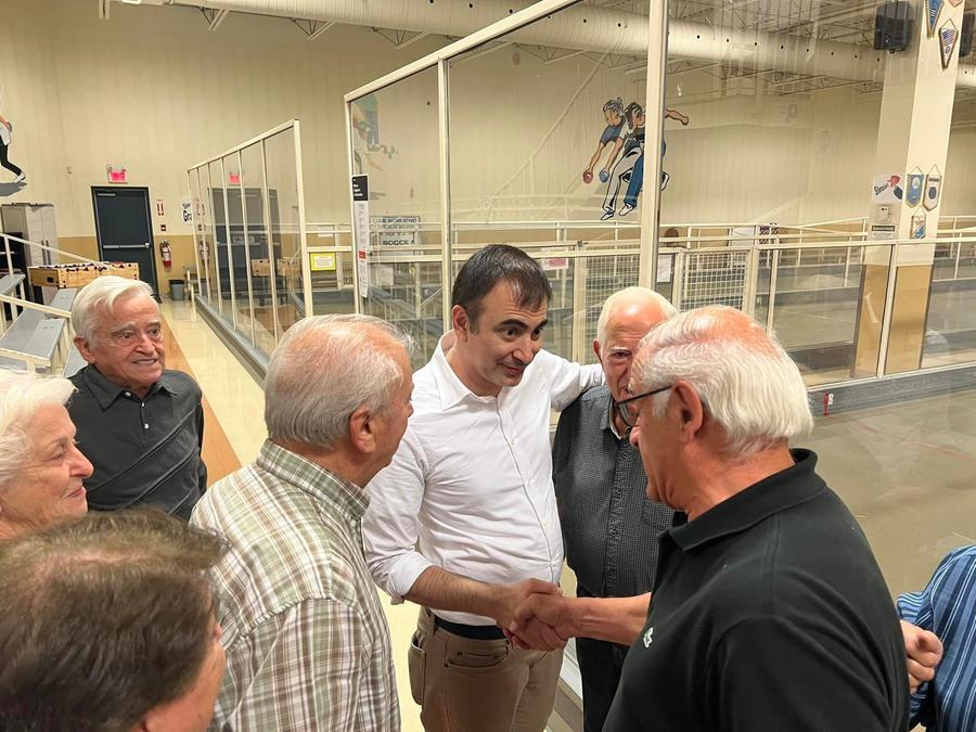 
	Christian Di Sanzo durante la campagna elettorale negli Stati Uniti

