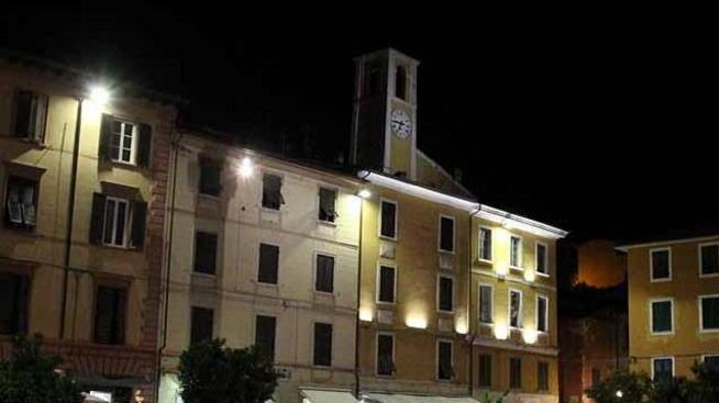 «Notti brave», residenti sulle barricate
