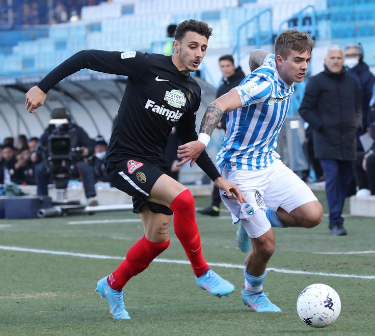 Batte forte il cuore Spal. Lavori con vista Genova