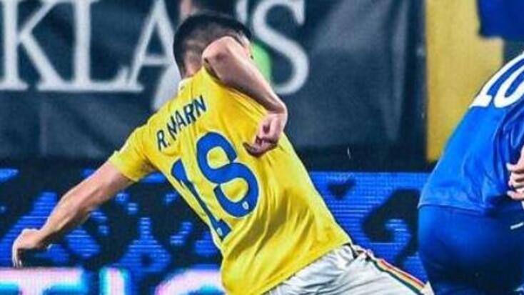 Razvan Marin impegnato con la sua Romania contro la Bosnia