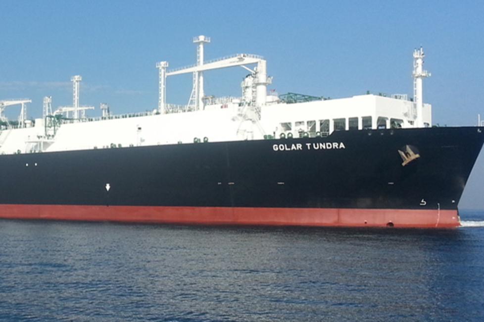 La nave Golar Tundra