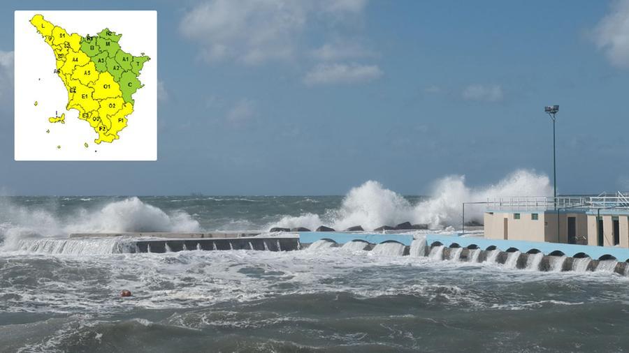 Maltempo in Toscana, è allerta “gialla” per temporali e mareggiate