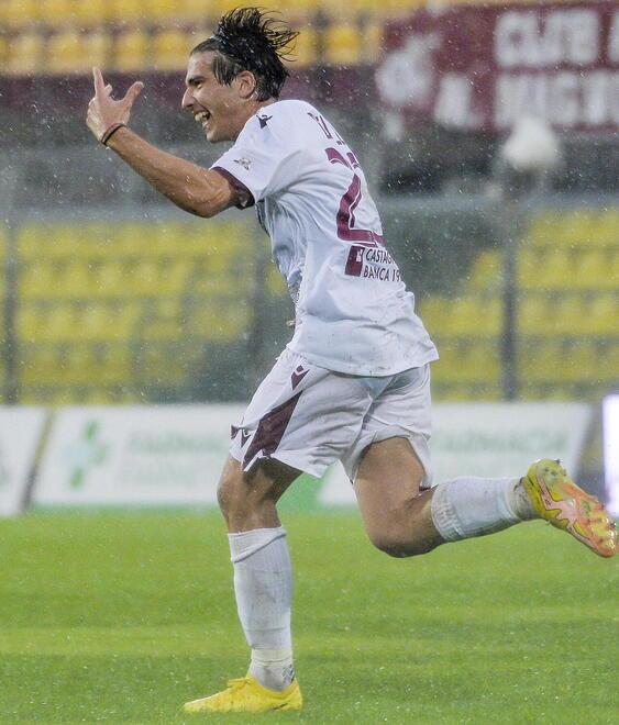 L’esultanza di Cristian Belli dopo il gol segnato domenica