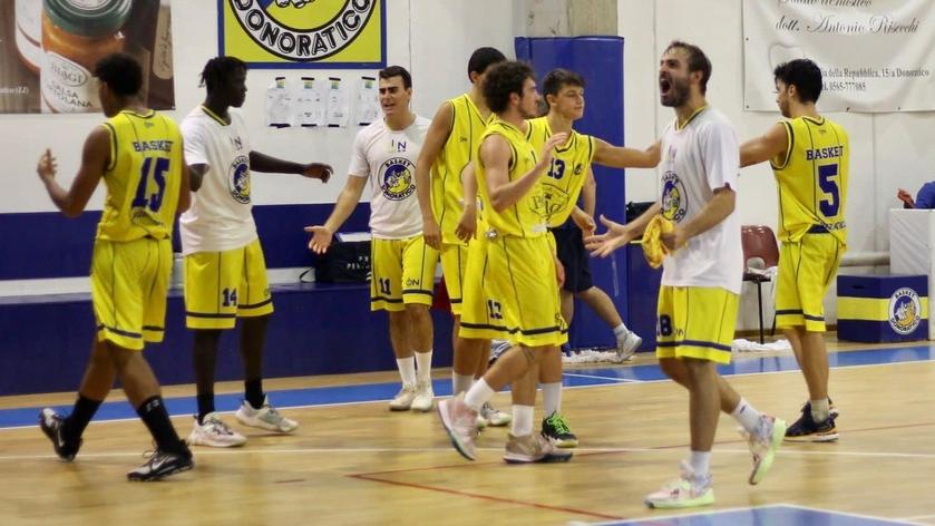 Donoratico da sogno, San Vincenzo battuto. Giannetti come MJ