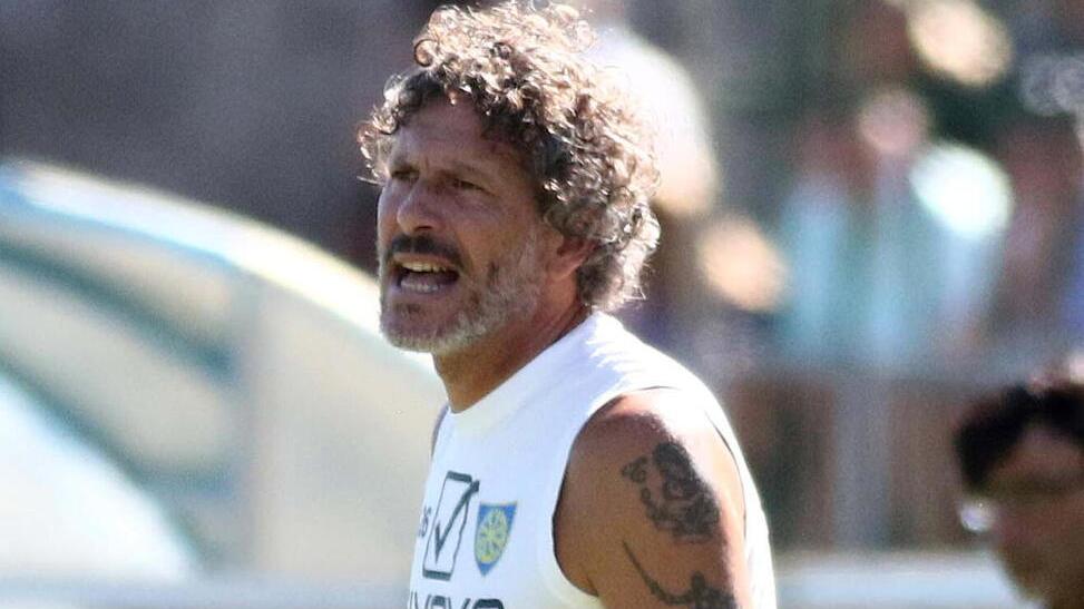 Carrarese, rebus centrocampo contro la rivelazione Gubbio