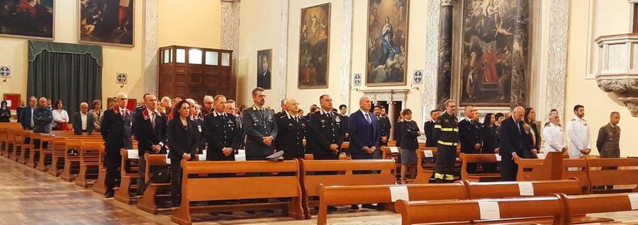 
	La cerimonia in chiesa

