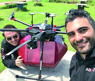 ABzero: Il sangue in ospedale arriva direttamente con il drone aereo - Video