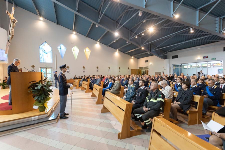 Modena, polizia in festa per S. Michele; cerimonia accanto al parco XXII aprile