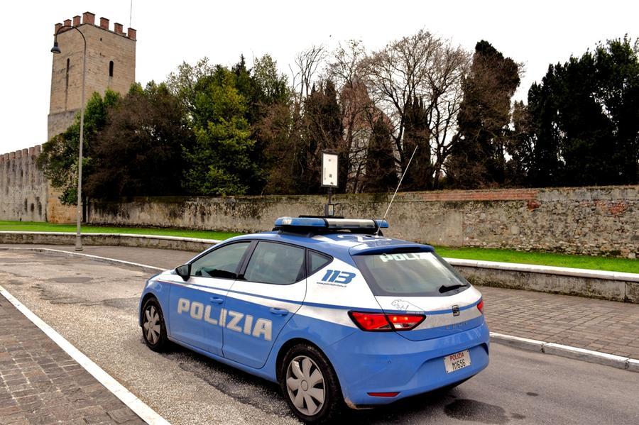San Giuliano, lite violenta tra padre e figlio: arriva la polizia