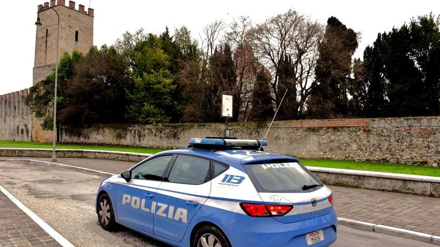 San Giuliano, lite violenta tra padre e figlio: arriva la polizia