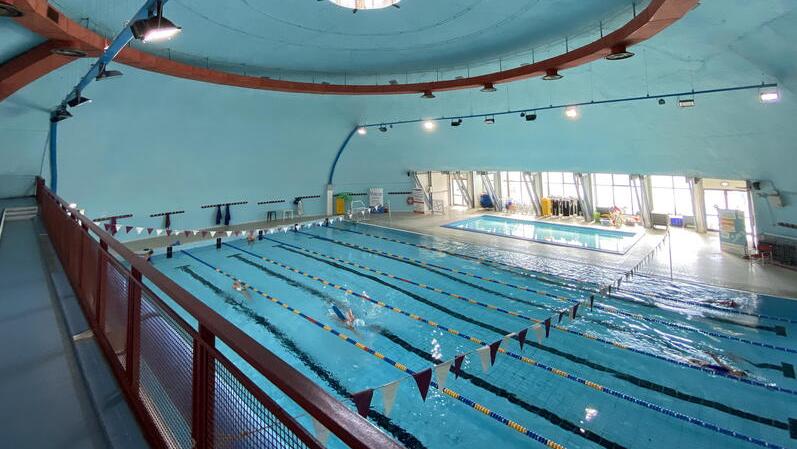 Piscina comunale e PalaZoli chiusi per lavori alle cupole