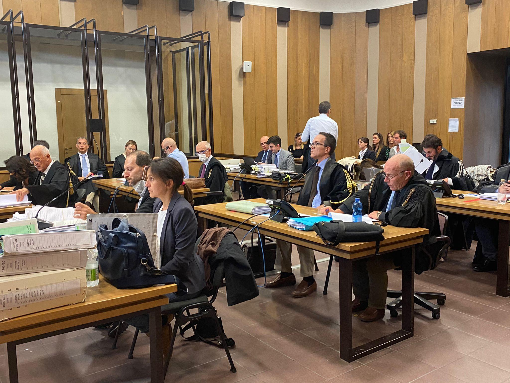 Torchiato il commissario: «Perché non avvisaste la gente?»