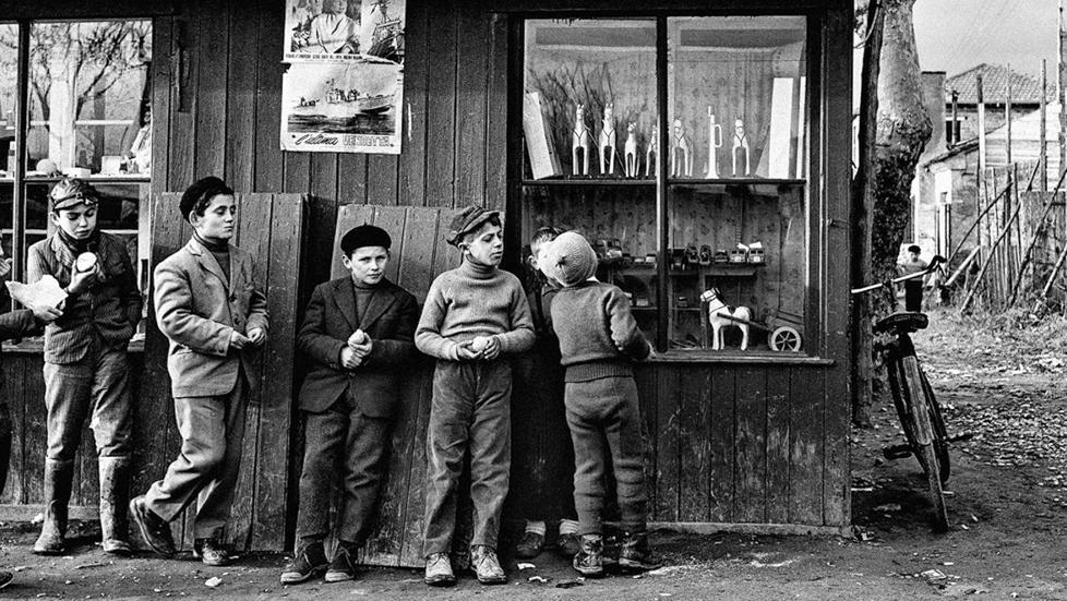 Sgarbi e i mille volti di Migliori. «L’amore guida la vita di Nino»