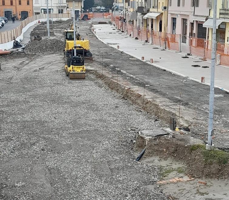 Finale Piazza Garibaldi e l’esenzione Tari «Pagatela, poi vi rimborsiamo» 