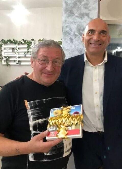 Carmelo Quarta (a sinistra) con il sindaco di Castelfranco di Sotto Gabriele Toti
