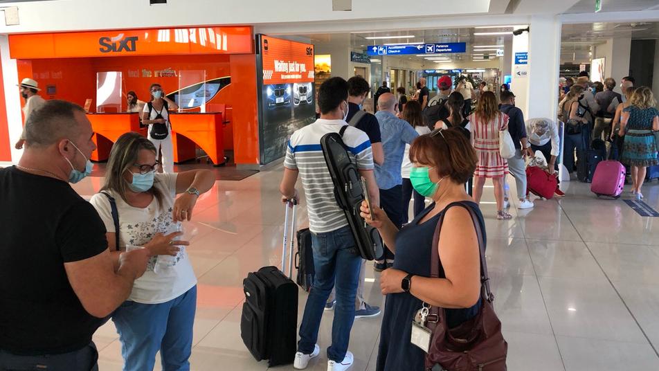 Assoaeroporti: archiviata la pandemia, numeri importanti anche nei tre scali sardi