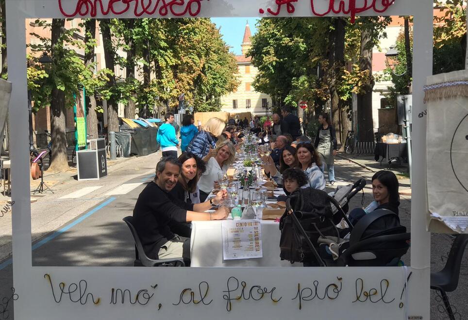 Fiere d’Ottobre a Sassuolo, il debutto promette bene Un successo i “cento metri di solidarietà” 