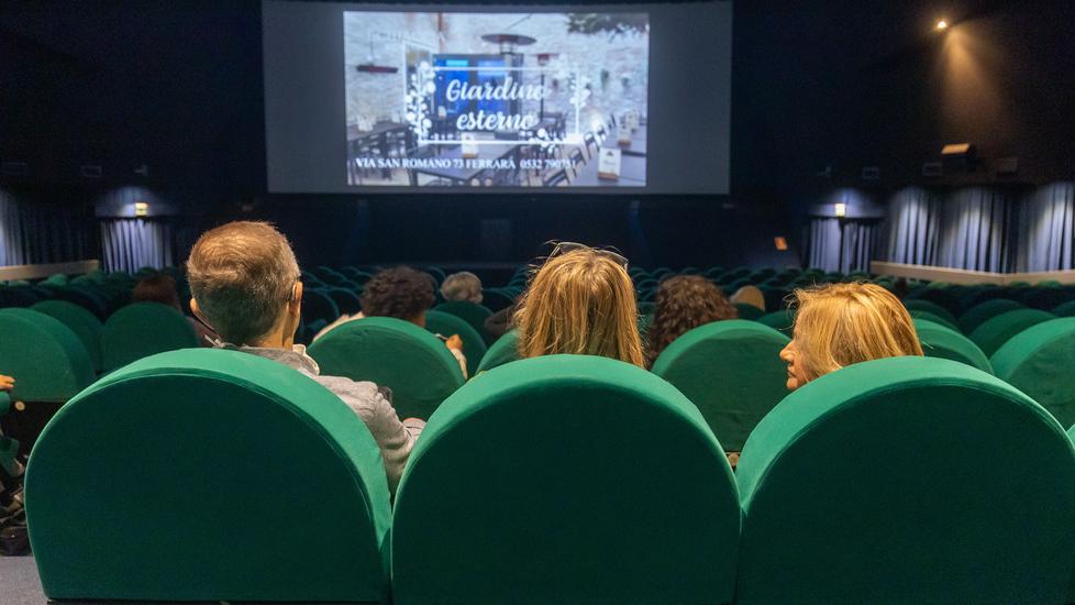Cinema: un -57% di presenze a Ferrara: l’effetto Covid nelle sale
