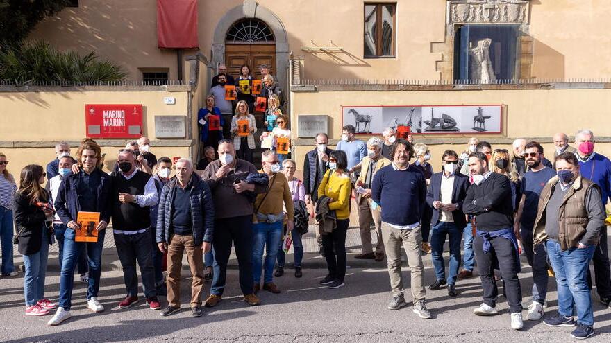 Un telo lungo un chilometro contro la chiusura del Marini