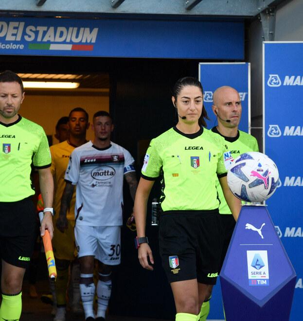 Anche il Var s’inchina, la lezione di Maria Sole alla prima in serie A 