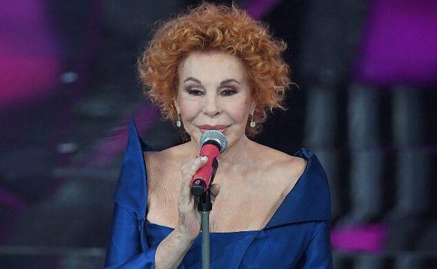 «Sul palco finché si può»: Ornella Vanoni non si ferma 