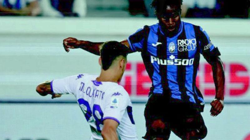 Martinez Quarta e Lookman. L’inglese col suo secondo gol italiano porta l’Atalanta in vetta alla classifica