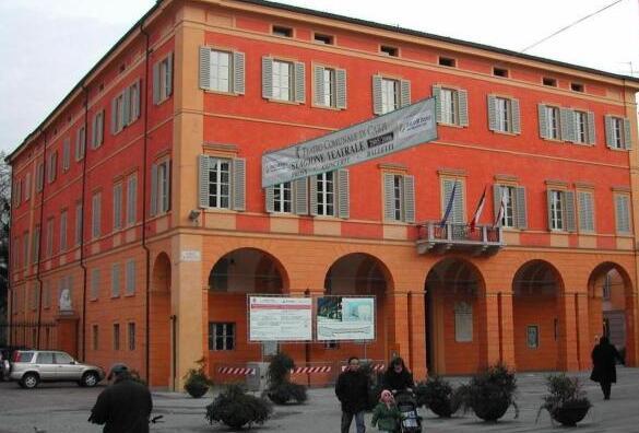 Bollette, stangata sul Comune di Carpi «Servono 880mila euro in più» 