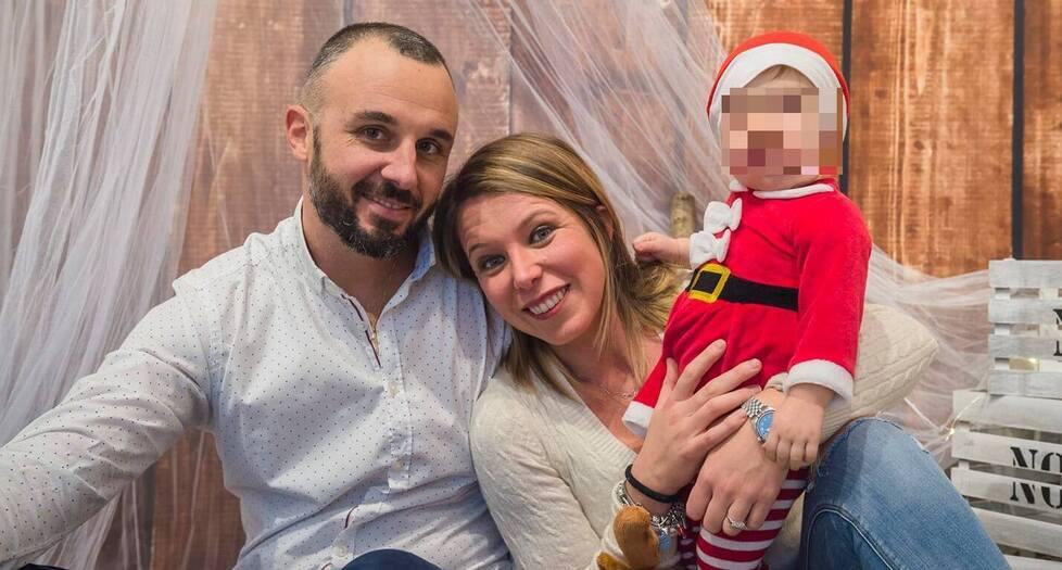 Livorno in lutto, muore a 37 anni mamma e commessa: «Addio Serena, il tuo sorriso sempre con noi» 