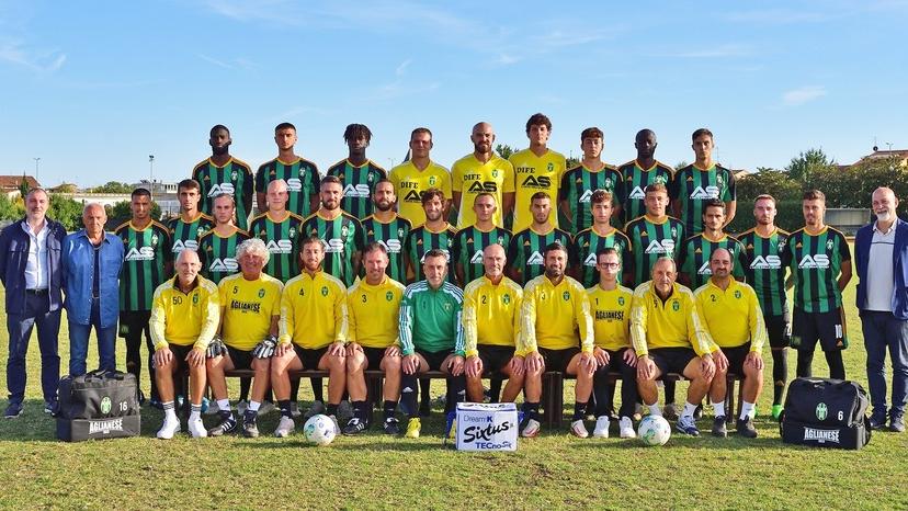 L’Aglianese di Ciccio Baiano sinora ha collezionato tre vittorie e tre pareggi. Domani la trasferta di Carpi
