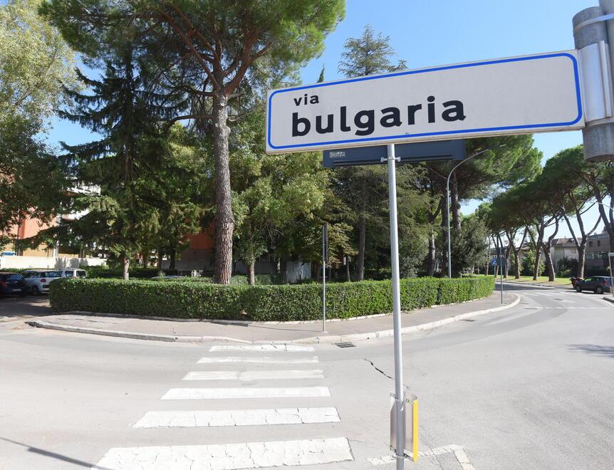Grosseto, una persona appesa al salvavita: allarme per i continui black out 