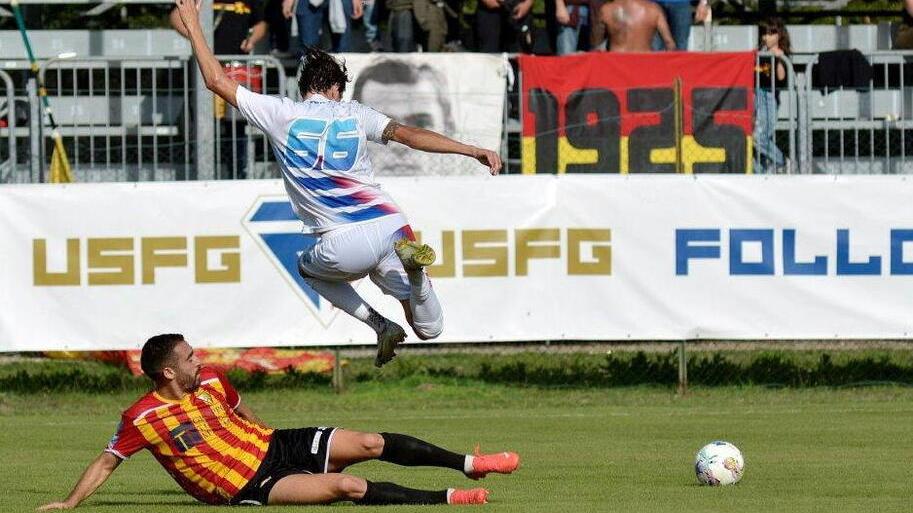 Una fase della partita contro il Poggibonsi (foto Giancarlo Grassi)