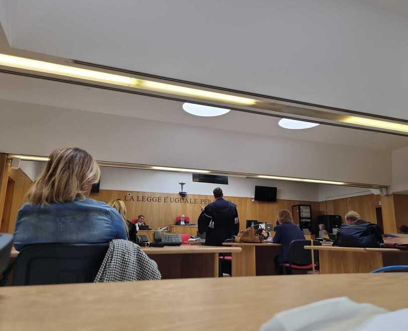 Il processo ai poliziotti