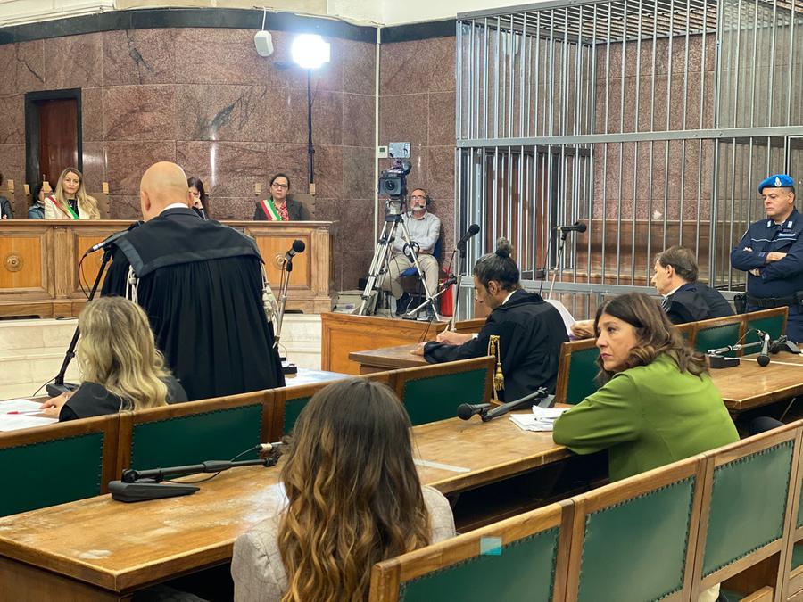 Omicidio Ponti, i pm chiedono l’ergastolo per Farci