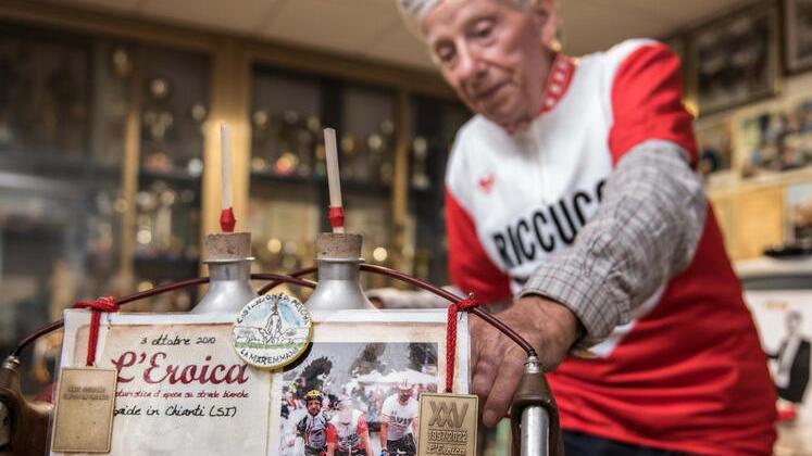 Nessuno è “Eroico” come Natalino: a quasi 90 anni continua a pedalare 