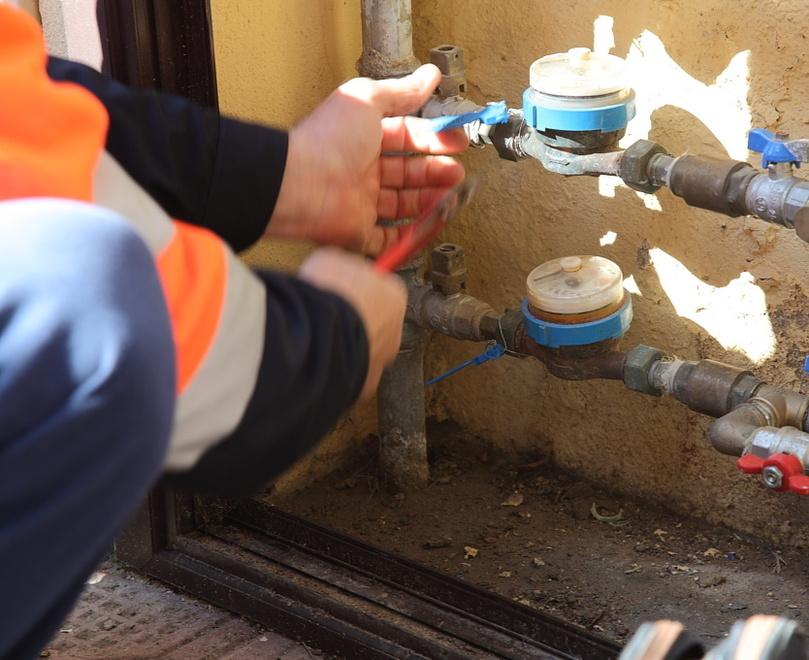 A Budoni una bolletta dell'acqua da 37mila euro, ma il contatore era difettoso 
