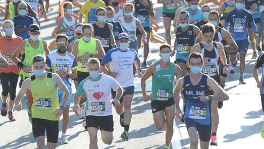 Torna in scena la mezza maratona e Pisa sfoggia le sue meraviglie