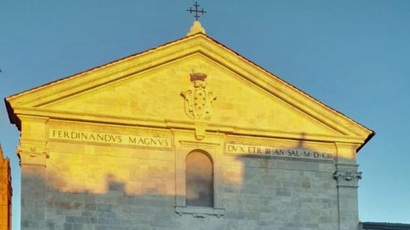 La facciata della chiesa di San Francesco come si presenta ora dopo la rimozione delle impalcature