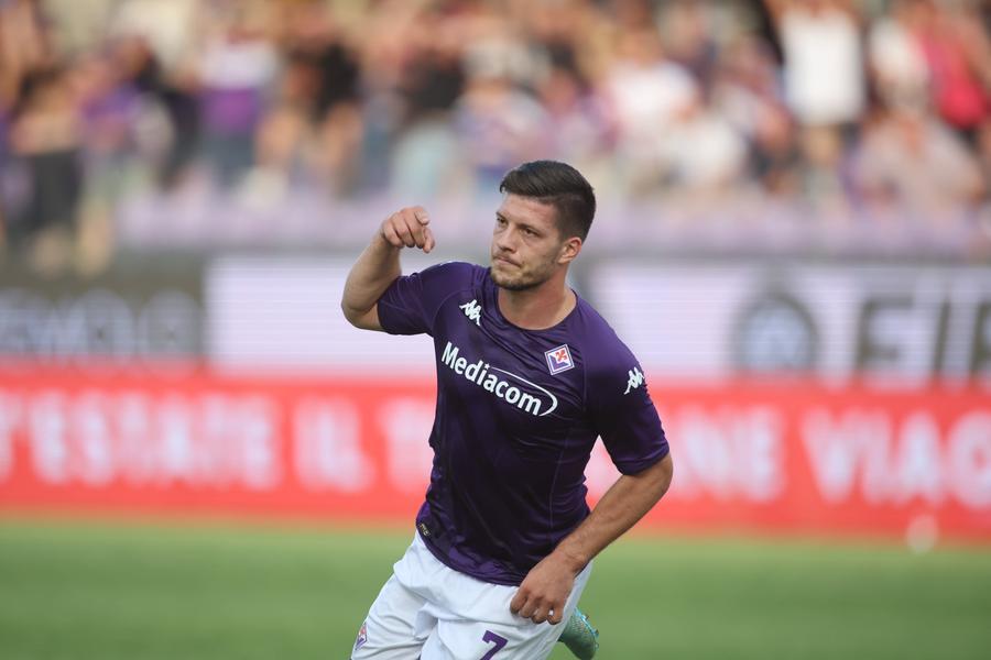 Contro l’Hearts tocca a Jovic: Italiano cambia in difesa