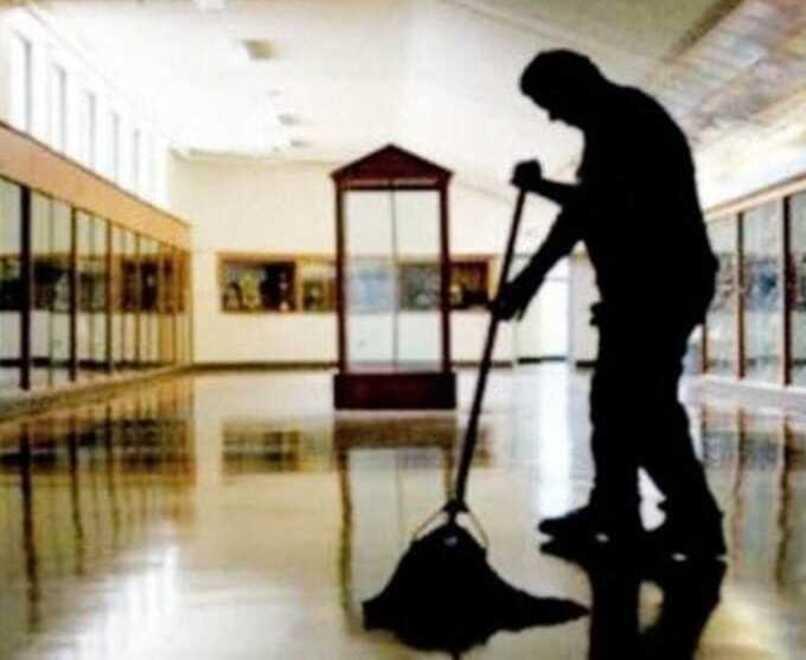 Le scuole toscane restano senza bidelli e devono chiudere in anticipo