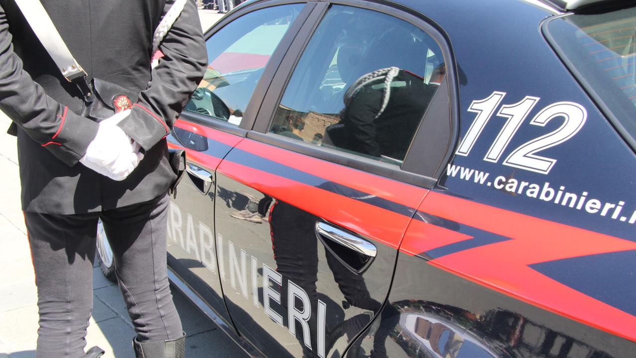 Firenze, violenza su una ragazzina mentre va a scuola. La salva l'amico