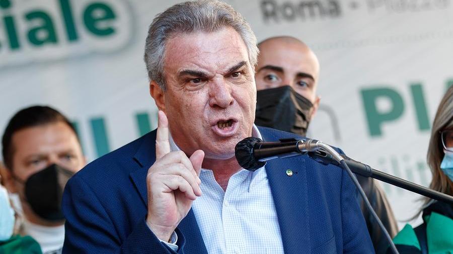 Il segretario Cisl Sbarra: «Fermiamo il capolarato digitale»