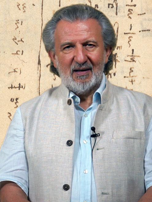 Odifreddi a tutto tondo: «Ucraina? Peggio la guerra curda. E l'umanità meriterebbe l'estinzione»